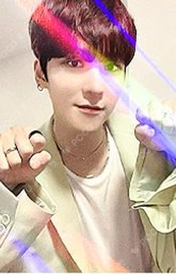 ATEEZ YUNHO photocard image