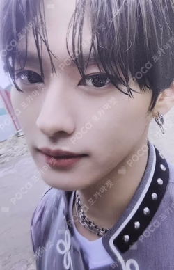 Stray Kids LEE KNOW photocard image