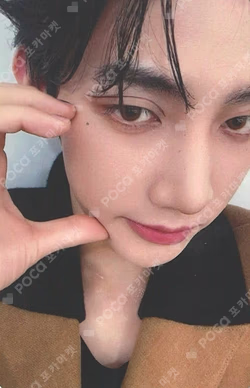 V MAGAZINE ZHANG HAO photocard image