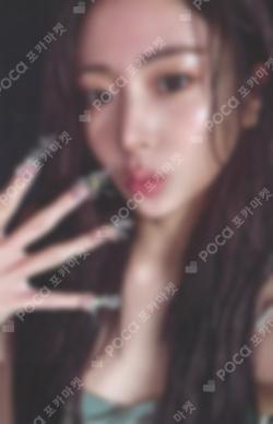 PUREFLOW pt.1 Vol.4 TRI ACCORD HUH YUNJIN photocard image