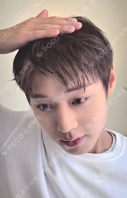 Imagen de la photocard de PARK JI HOON de PARK JI HOON