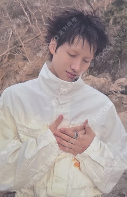 FEELM POCAALBUM ver.