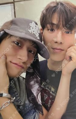THE X RELEASE EVENT Unit photocard image