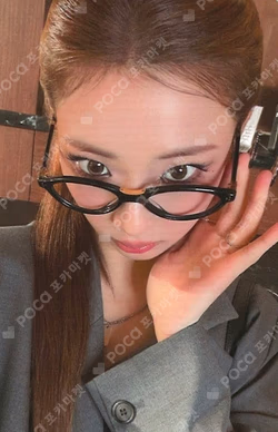 CHOOM EVERLINE RUKA photocard image
