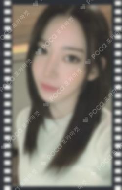 LE SSERAFIM SAKURA photocard image