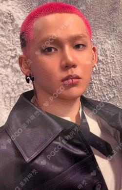 NEW WAV Amazon CHOI HYUN SUK photocard image