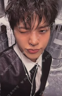 NEW WAV WEVERSE SO JUNG HWAN photocard image
