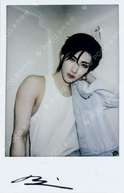 ZEROBASEONE RICKY photocard image
