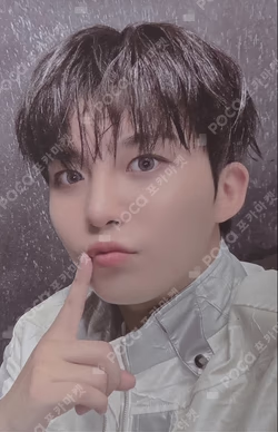 ATEEZ OFFICIAL LIGHT STICK ver.3