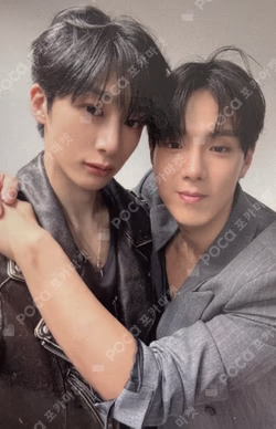 LOVE ME SOUND WAVE LUCKY DRAW Unit photocard image