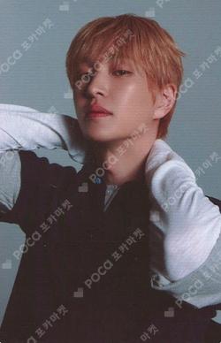 SHINee ONEW photocard image