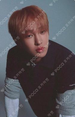 SHINee ONEW photocard image