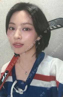 ITZY RYUJIN photocard image