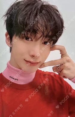 LOVE ME CRUSH ON YOU VER. HYUNGWON photocard image