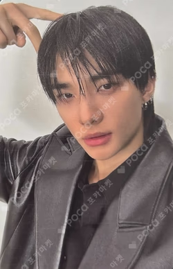 Stray Kids HYUNJIN photocard image