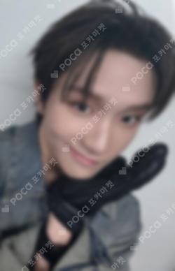 HOME UNIVERSAL WOONHAK photocard image