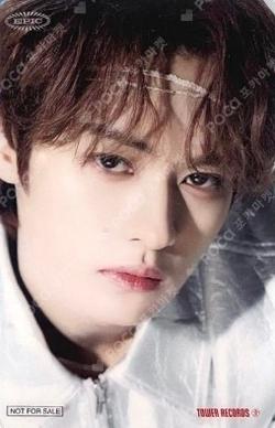 Stray Kids LEE KNOW photocard image