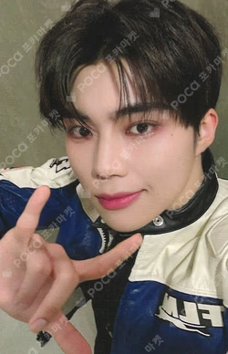 2025 ZEROBASEONE WORLD TOUR [HERE&NOW] IN SAITAMA LIVE Blu-ray Limited Edition PARK GUNWOOK photocard image