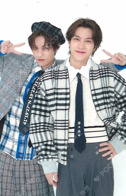WayZenNi-JAPAN Meeting 2024 -WayV LAND- RANDOM PHOTO CARD