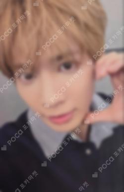 7TH YEAR: A Moment of Stillness in the Thorns THORN Ver. YIZHIYU TAEHYUN photocard image