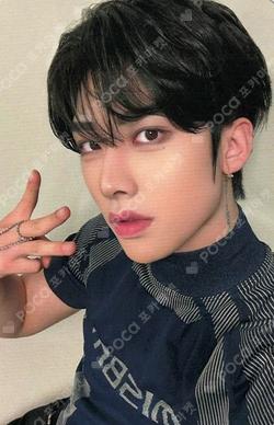 ZEROBASEONE RICKY photocard image