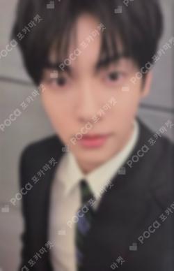 7TH YEAR: A Moment of Stillness in the Thorns THORN Ver. YIZHIYU SOOBIN photocard image