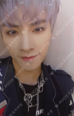 Awaken The World WORLD Ver. XIAOJUN photocard image