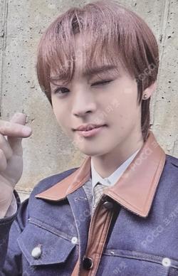 ONF:MY IDENTITY PLANT YOUR FLAG VER. HYOJIN photocard image