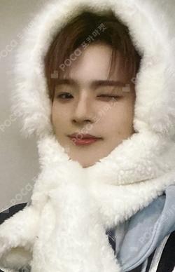 ONF:MY IDENTITY JUMP UP HYOJIN photocard image