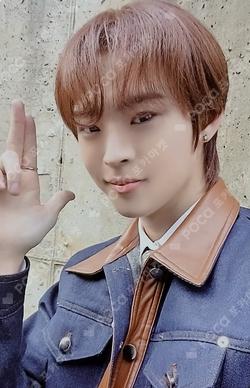 ONF:MY IDENTITY PLANT YOUR FLAG VER. HYOJIN photocard image