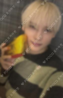 TXT HUENINGKAI photocard image