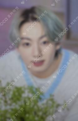 BTS JUNGKOOK photocard image