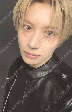 - The Trilogy I - 2026 SHINee WORLD VIII : [THE INVERT] RANDOM TRADING CARD SET