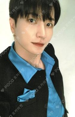 SUPER JUNIOR 20th Anniversary TOUR [SUPER SHOW 10] PASSPORT COVER SET LEETEUK photocard image