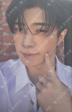 ONF:MY SELF PHOTOBOOK Ver. STEP Ver. WYATT photocard image