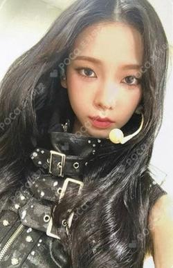 LEMONADE Warner Music Store LUCKY DRAW KARINA photocard image