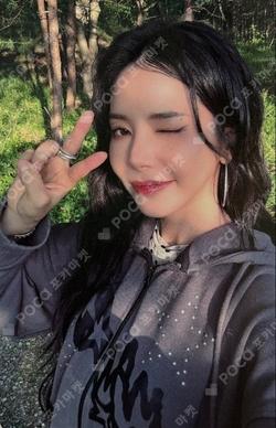 MAMAMOO 2026 WORLD TOUR [4WARD] HOODIE ZIP-UP Solar photocard image
