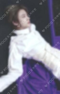 TXT YEONJUN photocard image