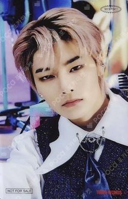 Stray Kids I.N photocard image