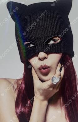 Accidentally On Purpose HOTTRACKS SEULGI photocard image