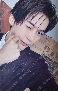 ZEROBASEONE SUNG HANBIN photocard image