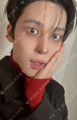 ATEEZ YUNHO photocard image
