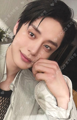 ZEROBASEONE KIM JIWOONG photocard image