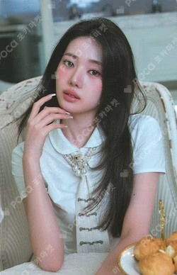 2026-27 BABYMONSTER WORLD TOUR [(CHOOM)] IN SEOUL Weverse Pickup (ALBUM) RORA photocard image