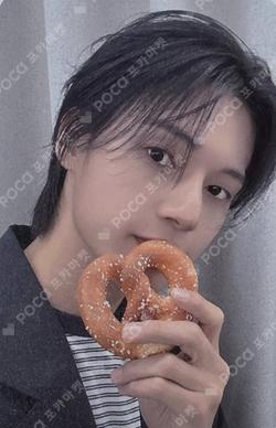 ATEEZ WOOYOUNG photocard image