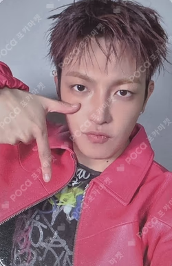 ATEEZ HONGJOONG photocard image