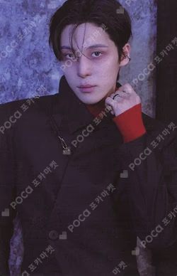 ATEEZ YUNHO photocard image
