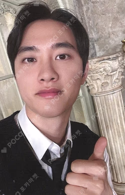 REVERXE MAKESTAR D.O. photocard image