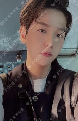 DON'T FIGHT THE FEELING Photo Book Ver.2 BAEKHYUN photocard image