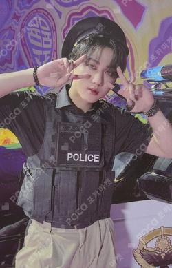 MAXIDENT SOUND WAVE CHANGBIN photocard image